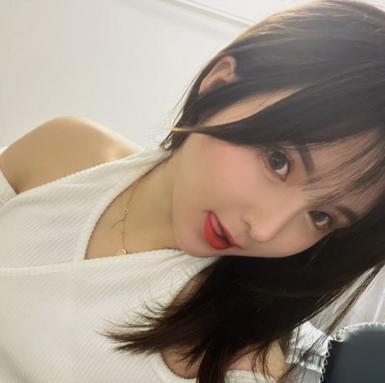 验证个颜值不错的