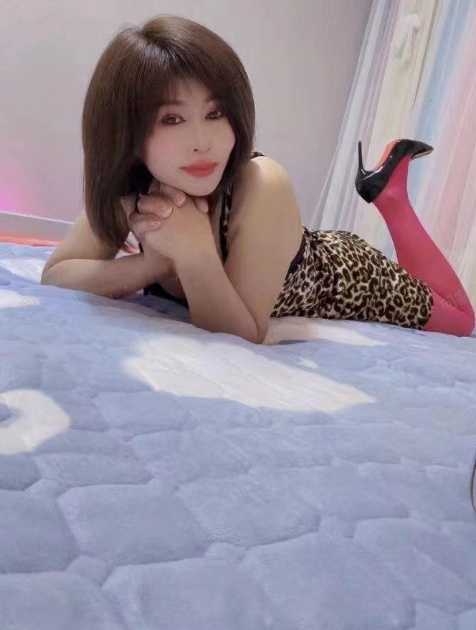 江宁爽肏骚逼熟女香香