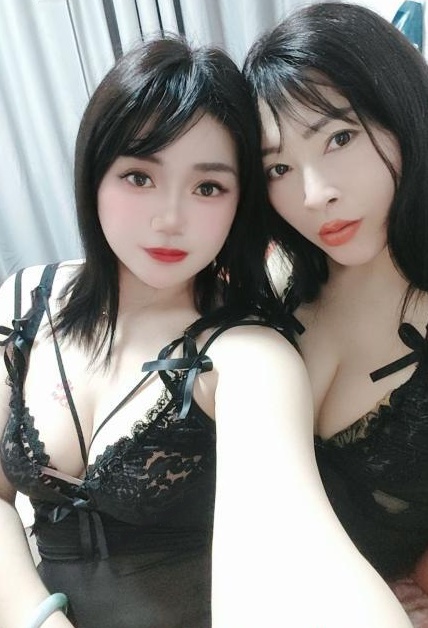 双飞姐妹花
