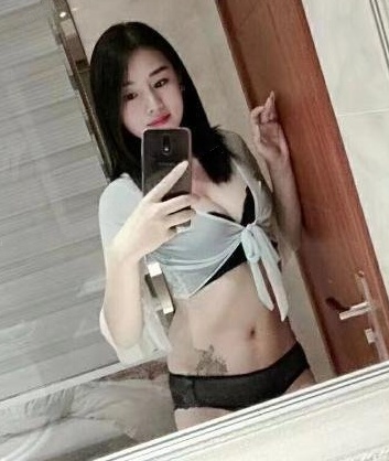 高挑情人系妹子薇薇