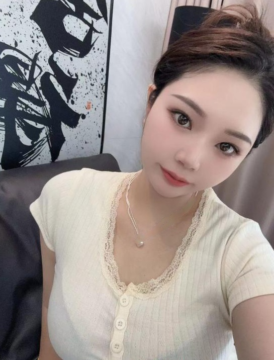 mini身材火辣大熊