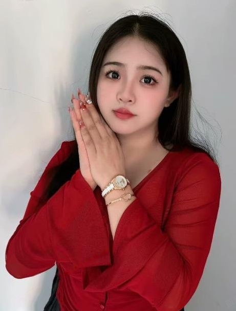 芜湖宝藏女孩苗苗