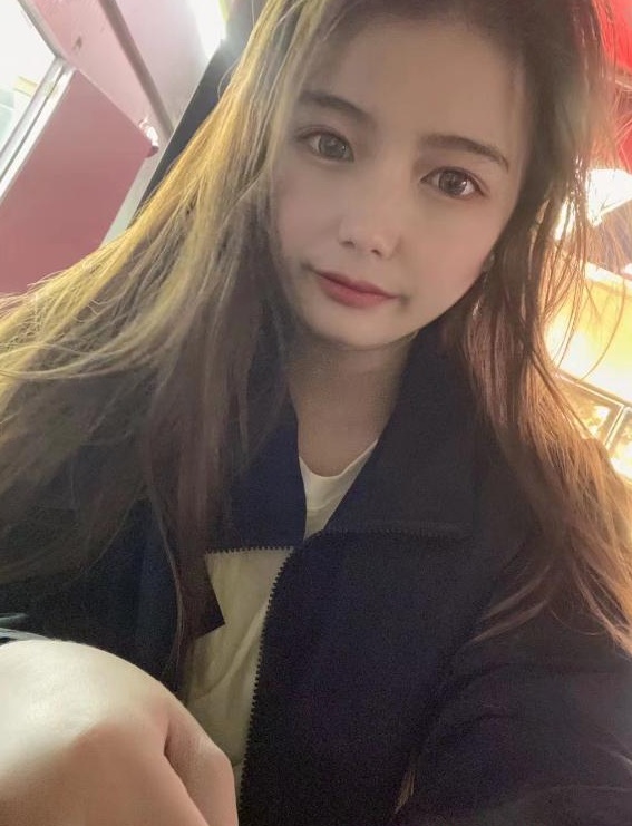 南站的嫩妹