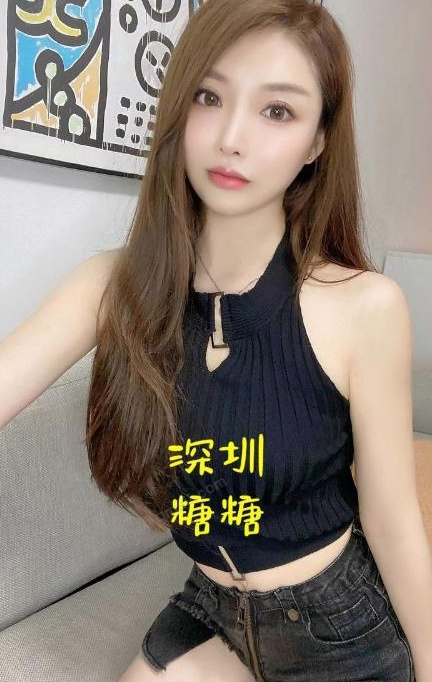 皮肤滑嫩颜值糖糖