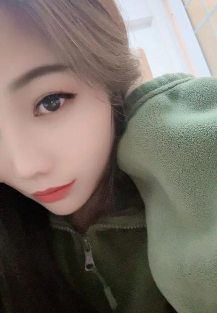 自聊自做小少妇