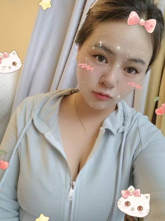 大胸口活好妹子