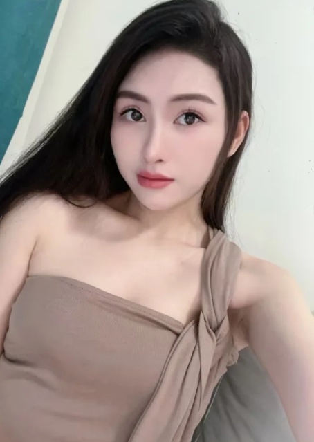 蜜桃臀小小迪