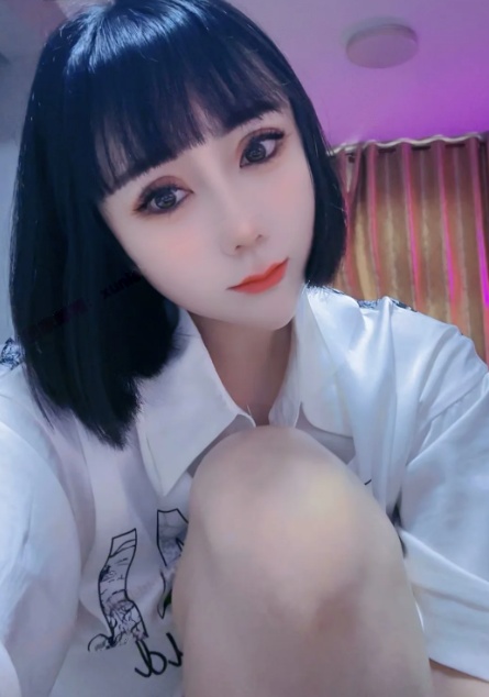 徐东熟女媚娘