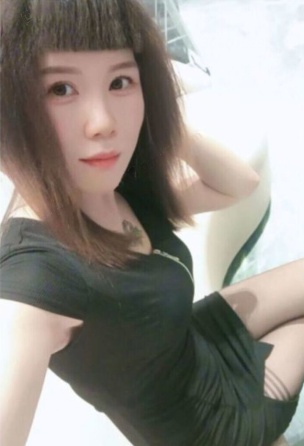 七七可舌吻后入
