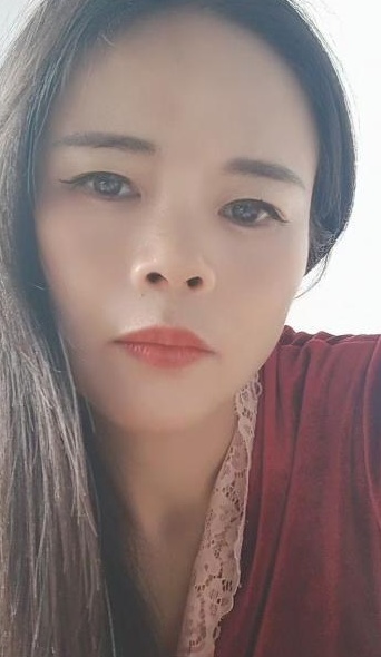 身材娇小果果