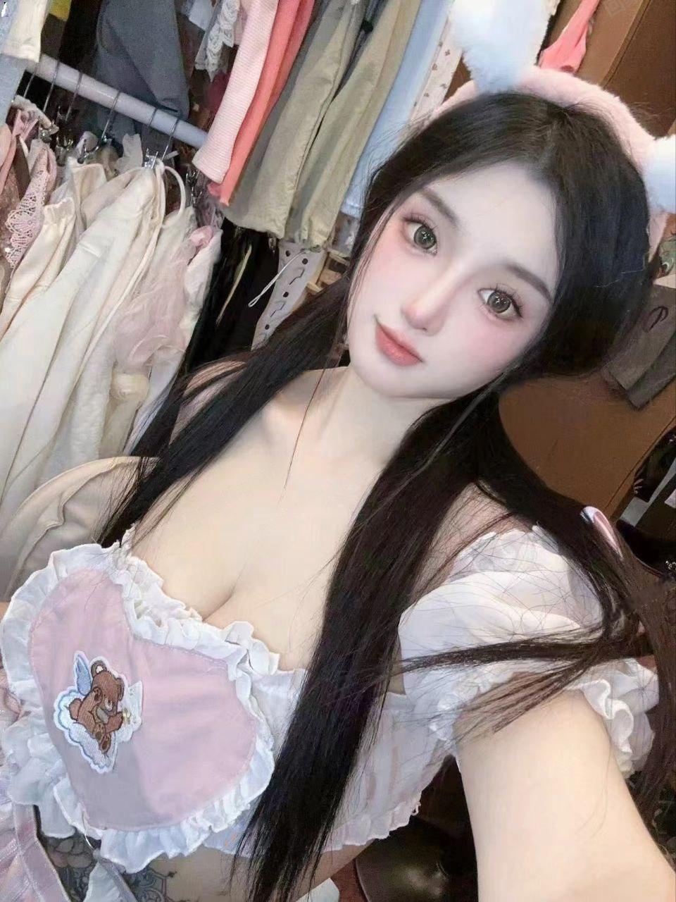 兼职土豆奶奶白白
