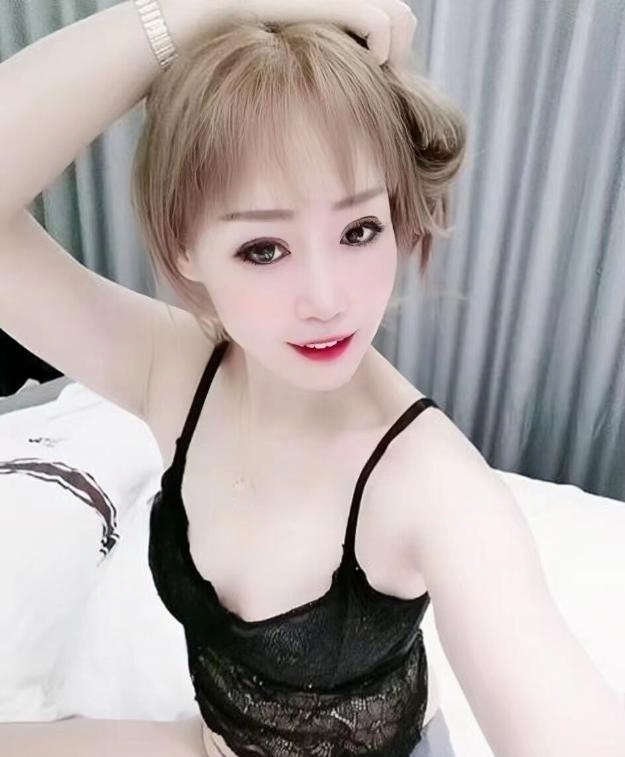 轻熟女娜娜