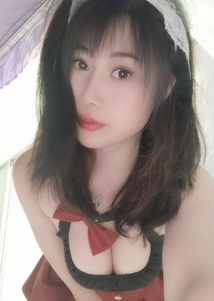性感丰满大奶妹子