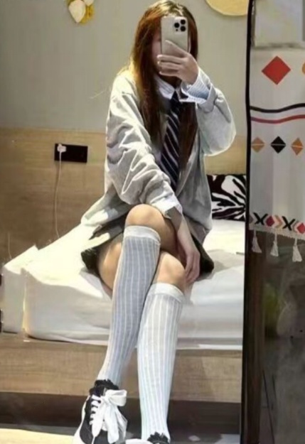 塘沽黑丝骚彤彤