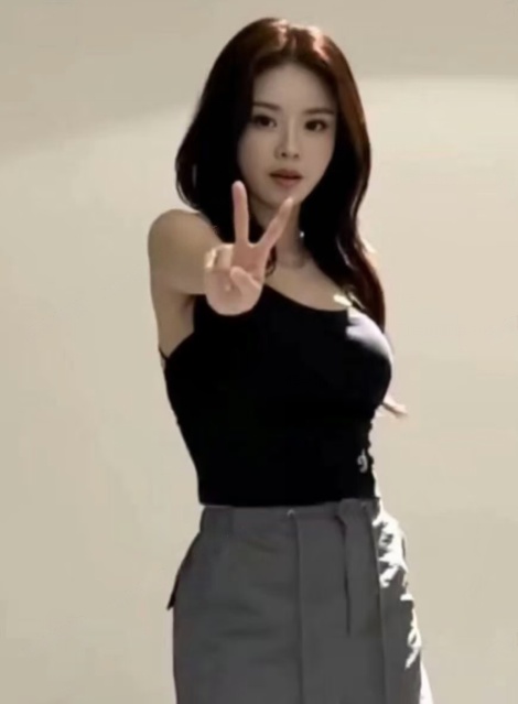 蜀山性感逼紧胸美