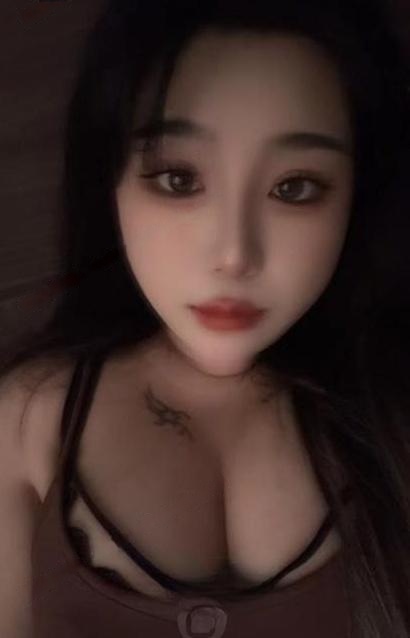 微胖清纯妹妹水多b紧