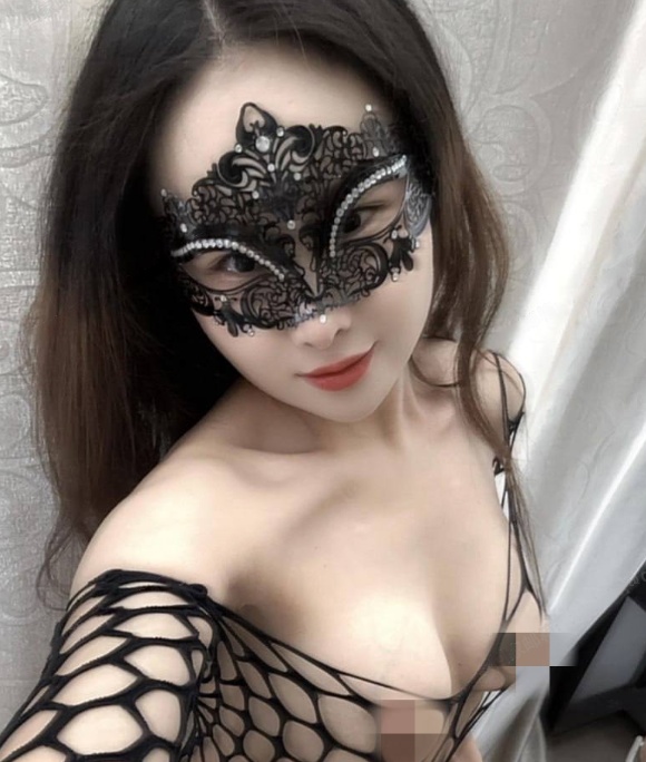 秦淮仙鹤街少妇