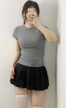 钟楼大奶小妹