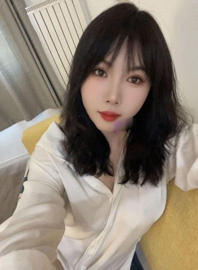 黑丝高跟服务好妹子