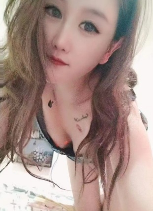 黑丝性感可无少妇