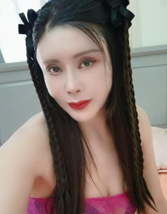吹弹可破熟女
