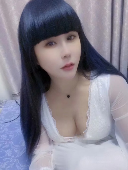 双飞滨湖姐妹花