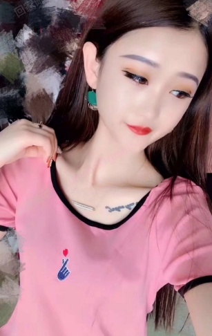 只做服务的小少妇