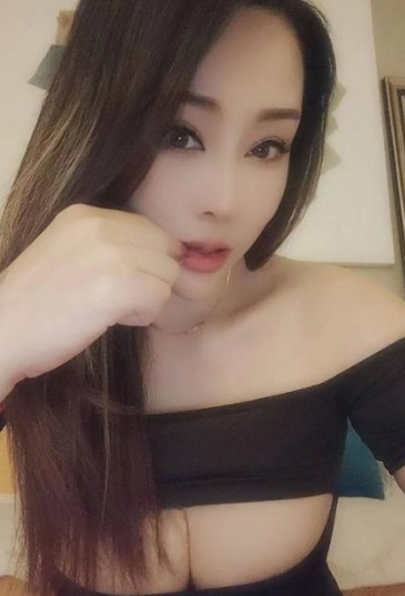 妩媚浪女服务系骚货