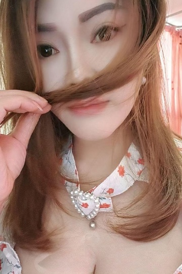 龙首大屁股熟女