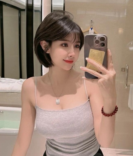 武侯36D巨乳肥臀舒妤