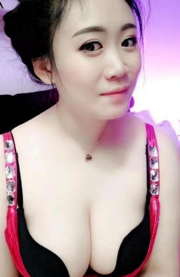 白云服务系性感御姐