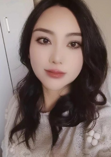 三胞广场大奶