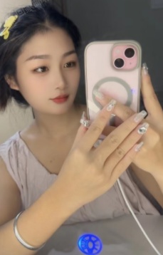 瑶海漂亮妹妹