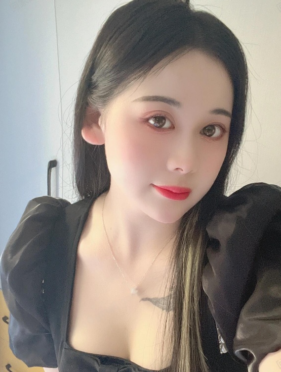 表情满足销魂极品骚货