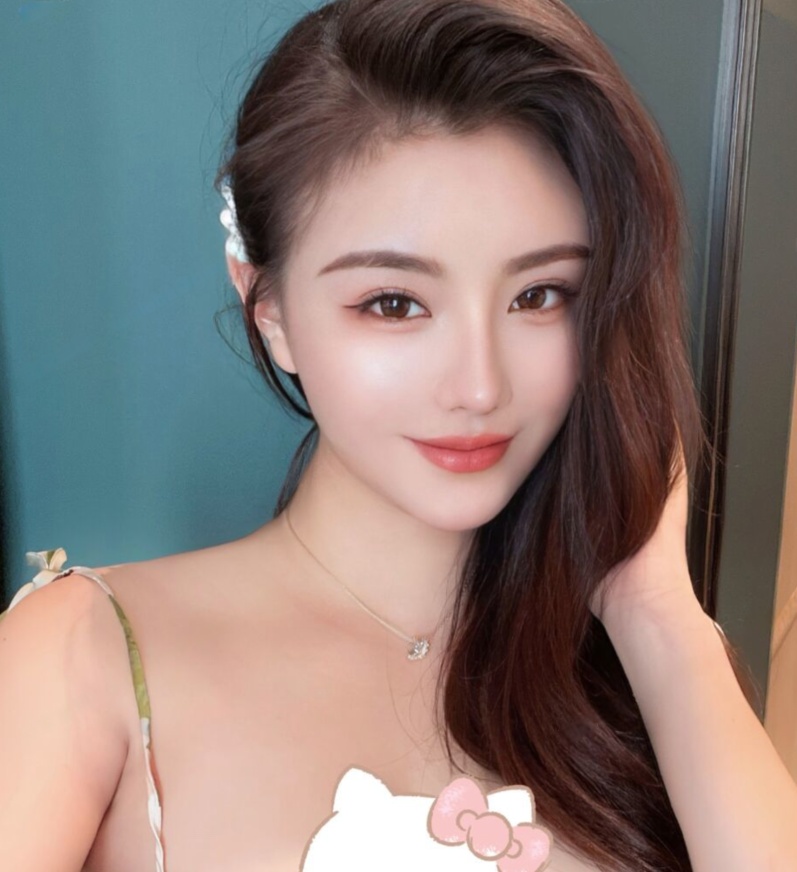 大胸姐姐宝儿