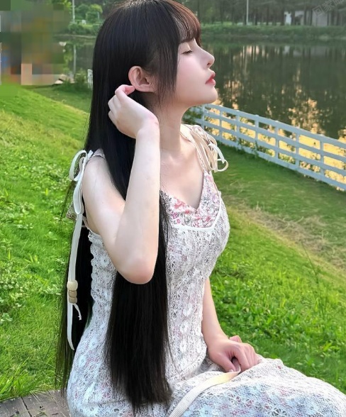 蛋蛋自制白虎一线天