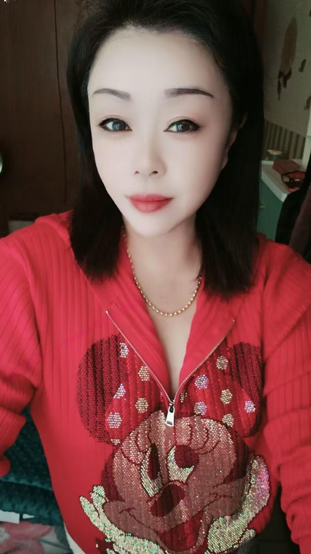 大胸活好熟女