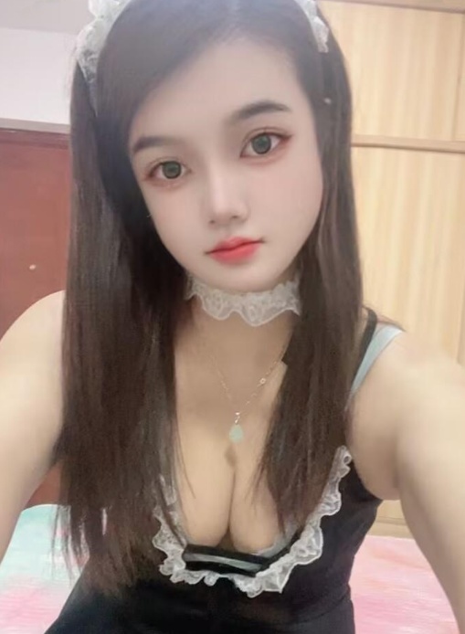 女仆制服大奶少妇