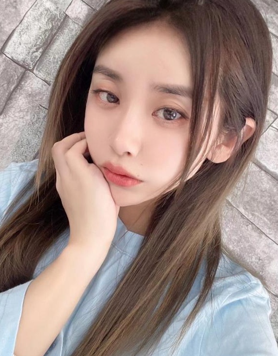 可爱的小美女