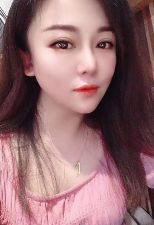 莞式微胖巨臀妞