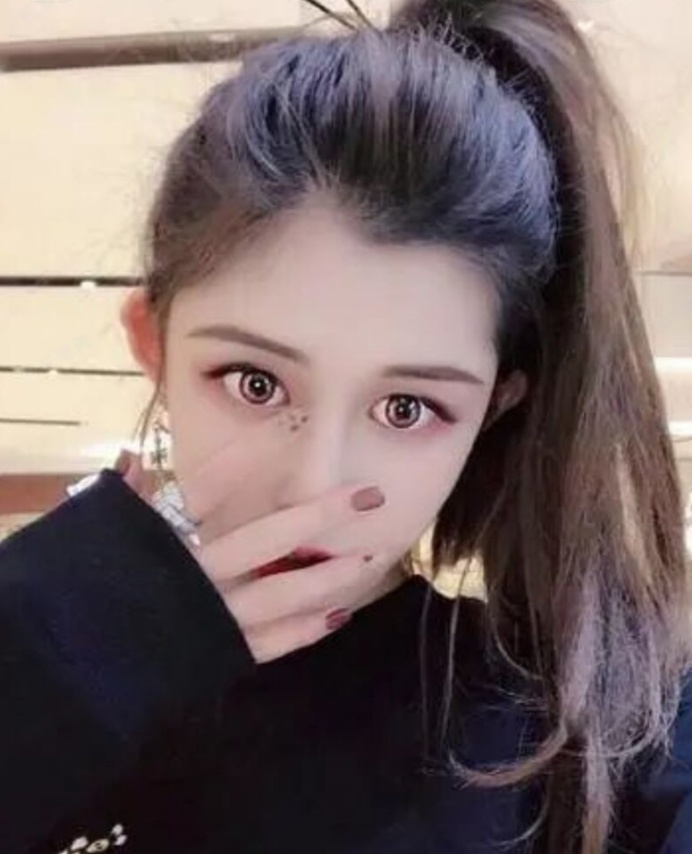 滨海年轻妹子