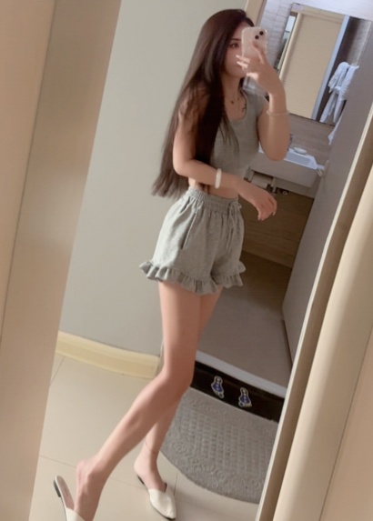 铁西吸精女孩