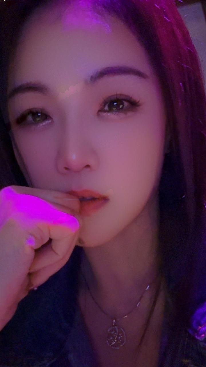 黄埔萝岗万达性感美眉