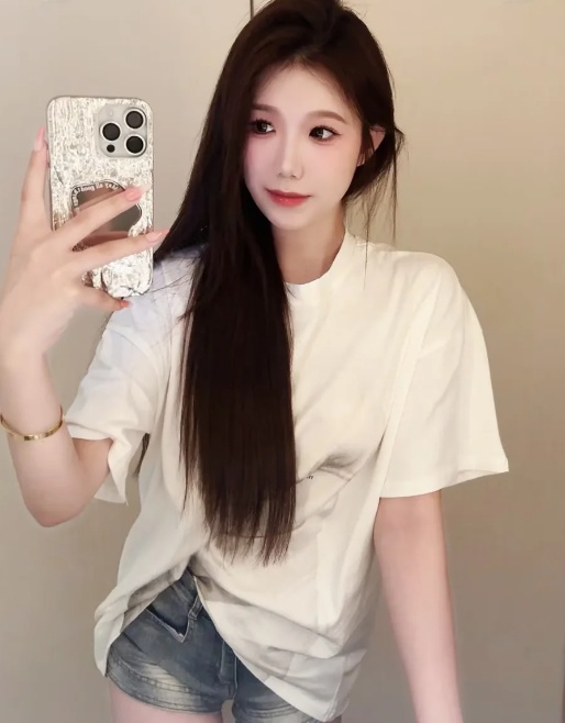 妹妹很温柔 水多的小白虎