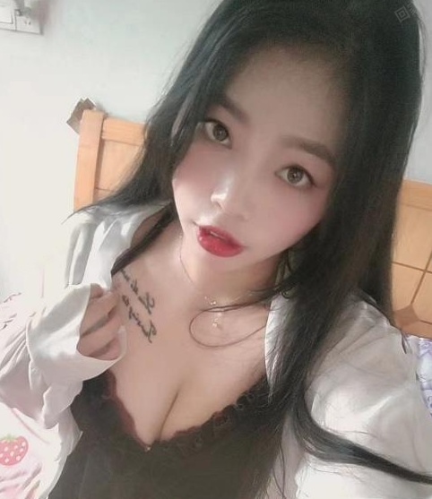 欲女颜值很高的妹子
