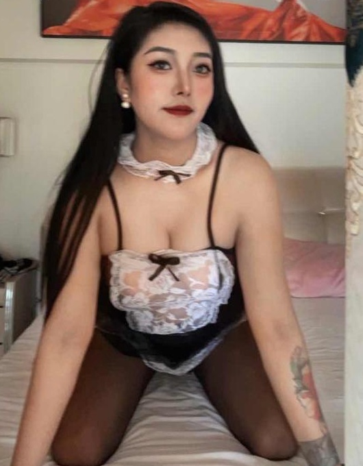 大胸狂野依依