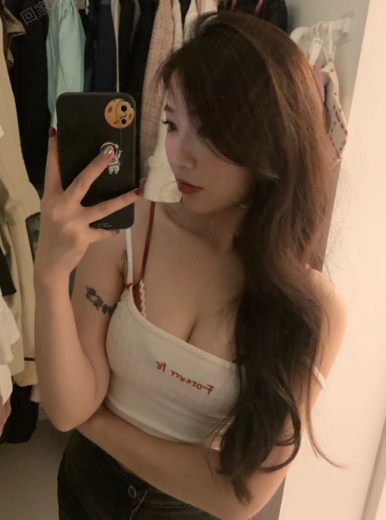 很会玩的芯儿