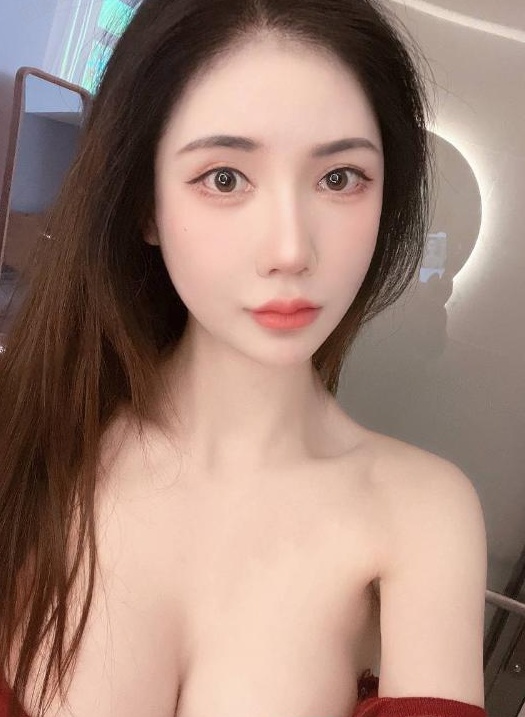 美腿性感兼职御姐