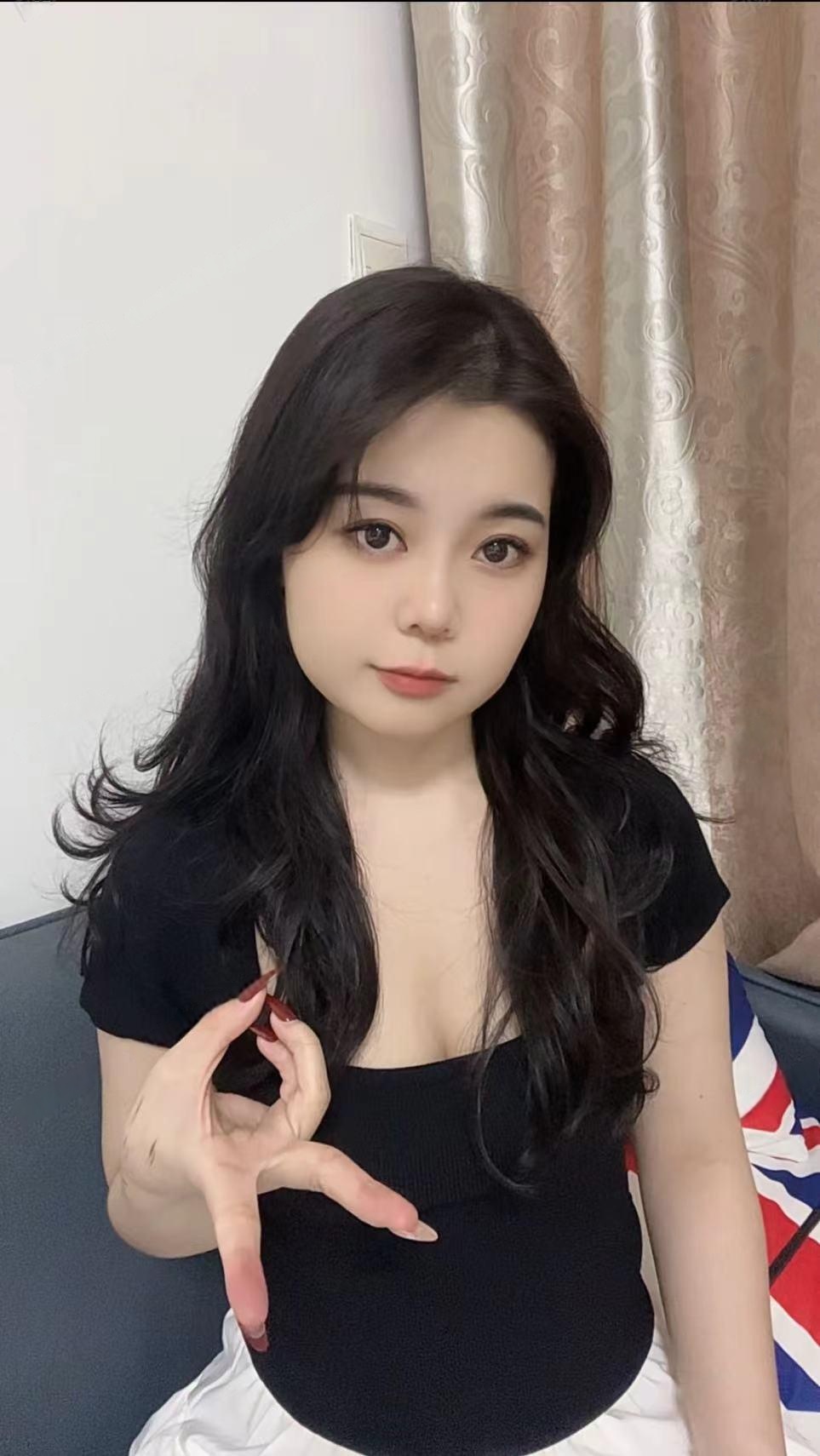 白云小米年轻靓丽