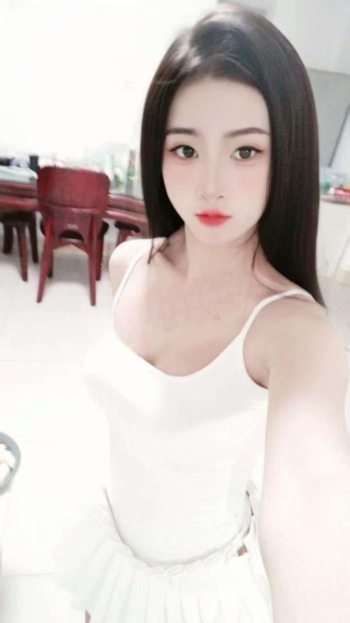 盖家沟00后新疆妹